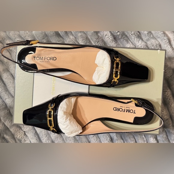 TOM FORD
Black Patent Leather Slingback Flats
Women’s US 8 - Picture 11 of 14